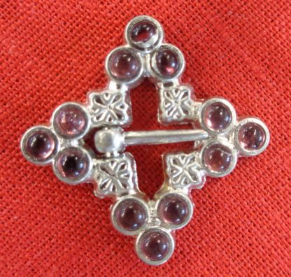 Ring Brooch with Twelve Stones - Image 5