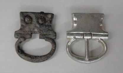 Beveled socketed buckle with original