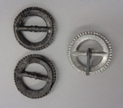 Round shoe buckle with original example