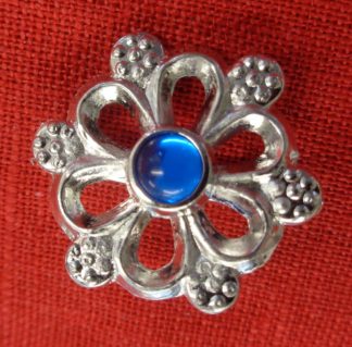 Sexfoil Brooch with Glass Stone
