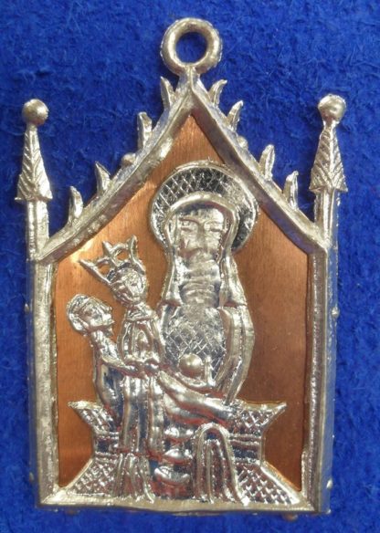 St. Anne Badge - Image 3