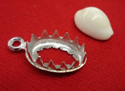 Cowrie Shell Amulet - Image 3