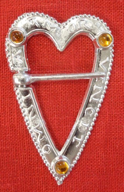 Heart-Shaped Ring Brooch with Stones - Image 8
