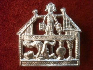 The Old InOut InOut Inn Brooch