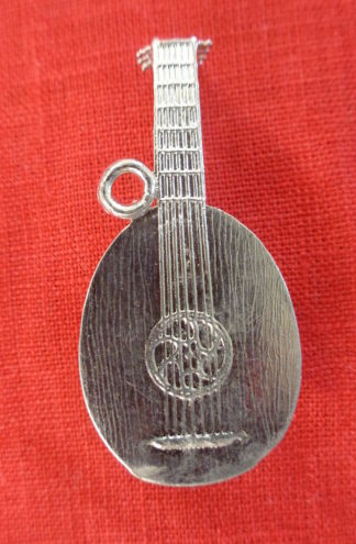 Lute Pendant