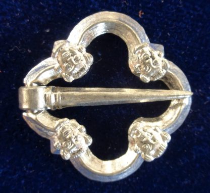Small Quatrefoil Ring Brooch - Image 5
