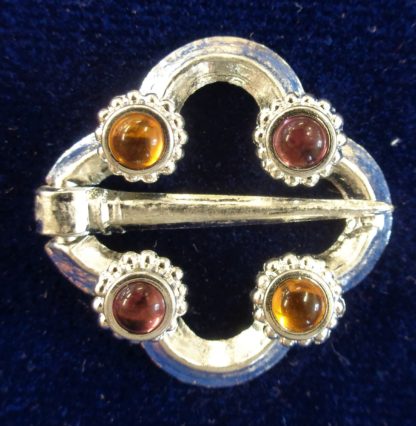 Small Quatrefoil Ring Brooch - Image 6