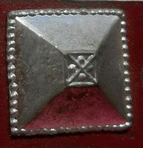 Square Pyramid Stud