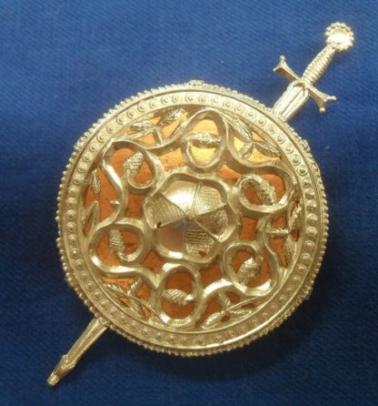 St. Thomas Brooch (Sword and Buckler) - Image 3