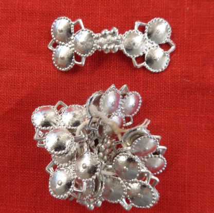 Trefoil Hooks and Eyes - Image 2