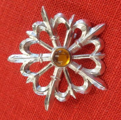 Fleur de Lis Starburst Brooch - Image 3