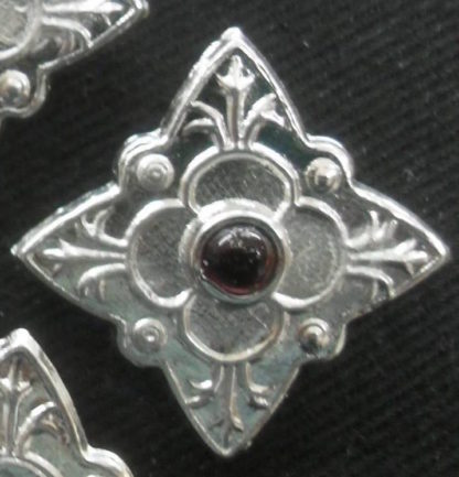 Diamond Brooch with Stone - Image 4