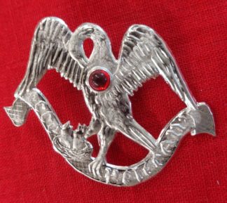 Pelican brooch, plain