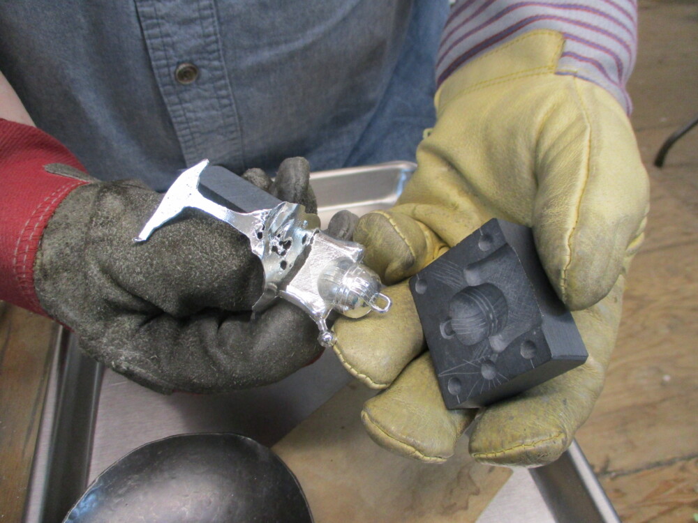 CAsting removed from the mold.