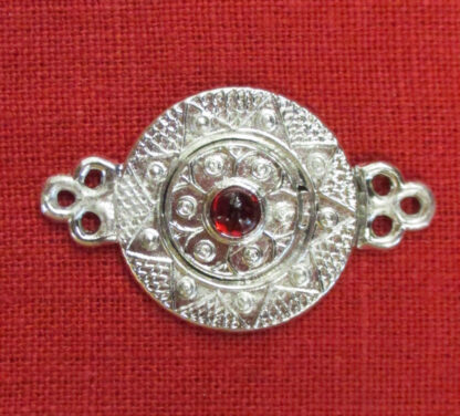 Interlocking clasp with stone - red