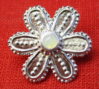 Flower Brooch with Stone - Image 9