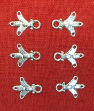 3 pairs of bee lacing eyelets